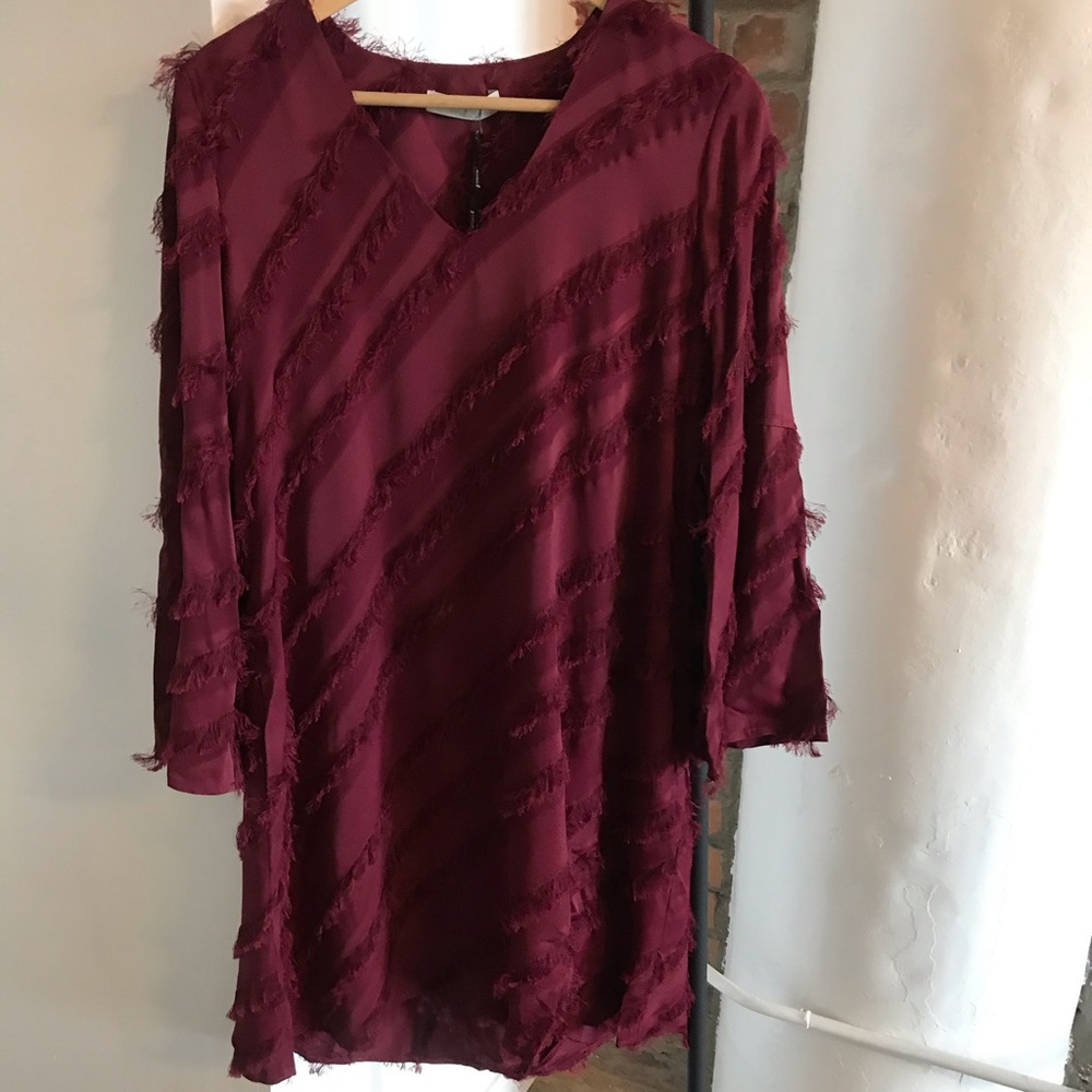 Burgundy shift dress bell sleeves size 4 BNWT